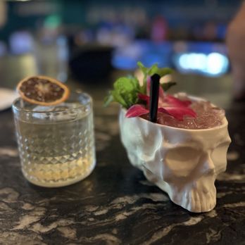 Espiritu - Tio Victors Old Fashioned and Los Caidos - Seafood Near Me - Mesa, Arizona