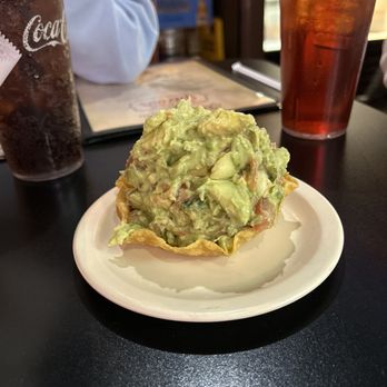 El Camino Real Mexican Grill - Heap of guacamole - Mexican Near Me - Greensboro, North Carolina