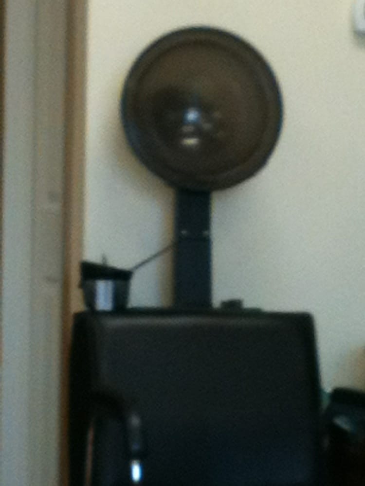 ROXXIME HAIR SALON Updated July 2024 2408 Fruitvale Blvd, Yakima