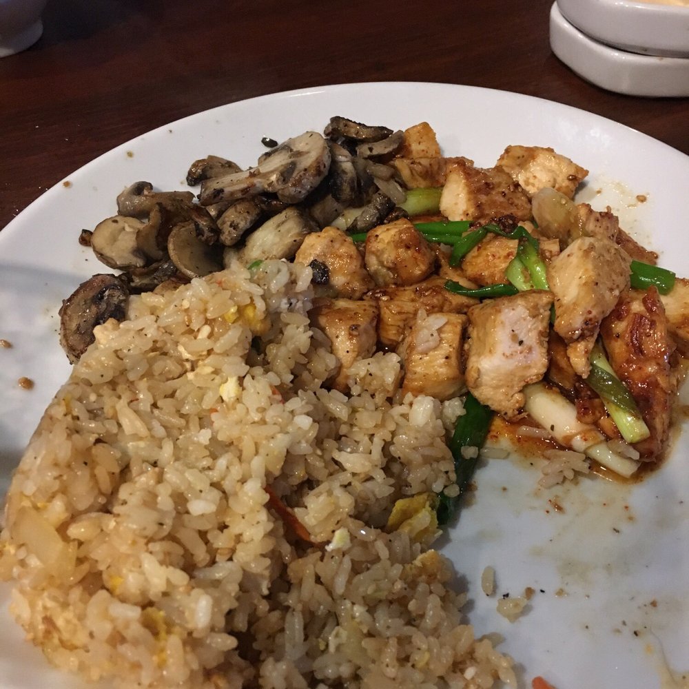Samurai - Spicy chicken, fried rice, and grilled mushrooms. - Steakhouses Near Me - Miami, Florida Samurai - Spicy chicken, fried rice, and grilled mushrooms. - Steakhouses Near Me - Miami, Florida