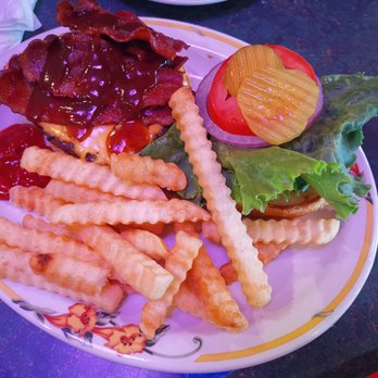 Jack's Cafe - BBQ Bacon Cheeseburger - American Near Me - Amargosa Valley, Nevada