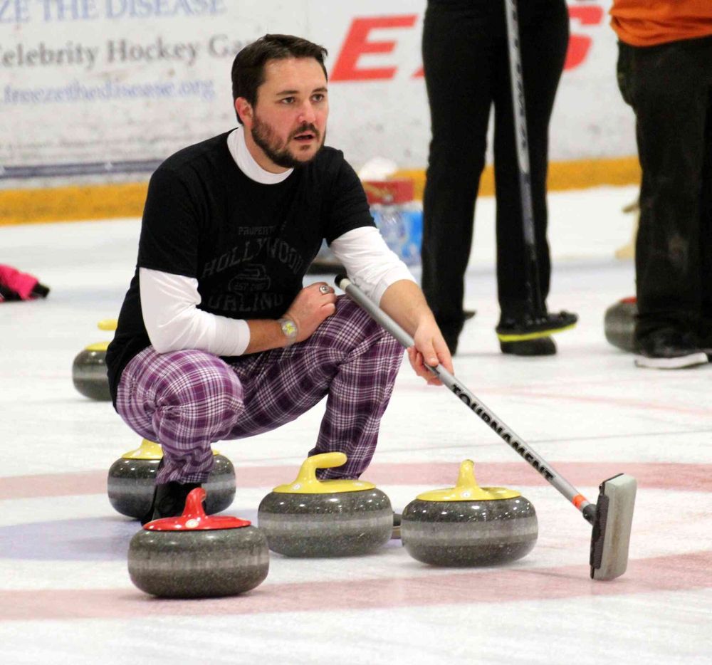 Hollywood Curling - social services organization in Panorama City, CA
