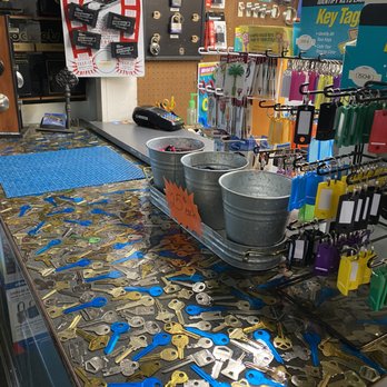 Stan's Lock & Key Service - Keys & Locksmiths Near Me - Zephyrhills, Florida Stan's Lock & Key Service - Keys & Locksmiths Near Me - Zephyrhills, Florida