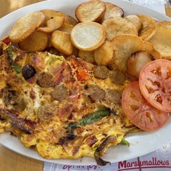 Tutti Frutti Breakfast and Lunch - All dressed omelet