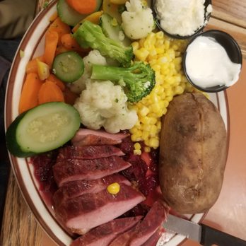 Coral Cafe - Smoked Duck Winter Holiday Special $20. Not bad. - American Near Me - Burbank, California