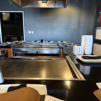 Teppan Tora - Teppanyaki Near Me - Fresno, California