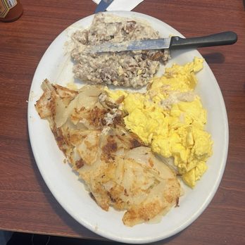 Corky's Kitchen & Bakery - Breakfast & Brunch Near Me - Perris, California