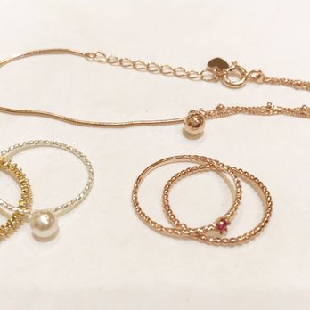 Pretty At Sam - Lots of beautiful rings, bracelets, earrings!! very reasonable price for each accessories Less than $100 with all 5 of them - Jewelry Near Me - Los Angeles, California