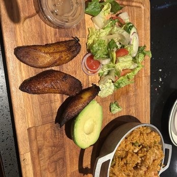 Chicas Cuban Cafe - Arroz con pollo very good - Cuban Near Me - Deland, Florida Chicas Cuban Cafe - Arroz con pollo very good - Cuban Near Me - Deland, Florida