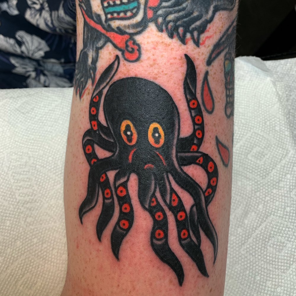 Old Red Eyes Tattoos Logo