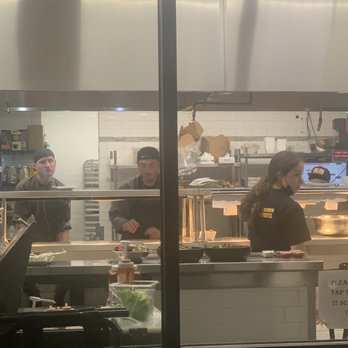 Parkside Tap House - Chefs not wearing masks :( - Bars Near Me - Chico, California Parkside Tap House - Chefs not wearing masks :( - Bars Near Me - Chico, California