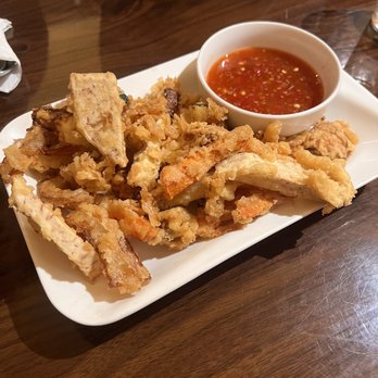 Simple Joy Vegetarian Cuisine - Vegetable Tempura - New American Near Me - Honolulu, Hawaii