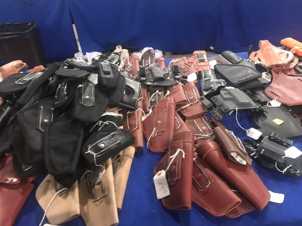 Tanner Gun Show 11 Photos 25 Reviews Outdoor Gear 451 E 58th 