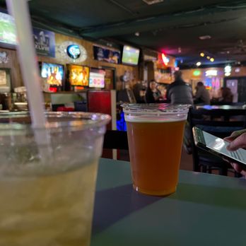Buds In Milton - Bars Near Me - Milton, Washington