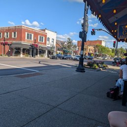 Chagrin falls town