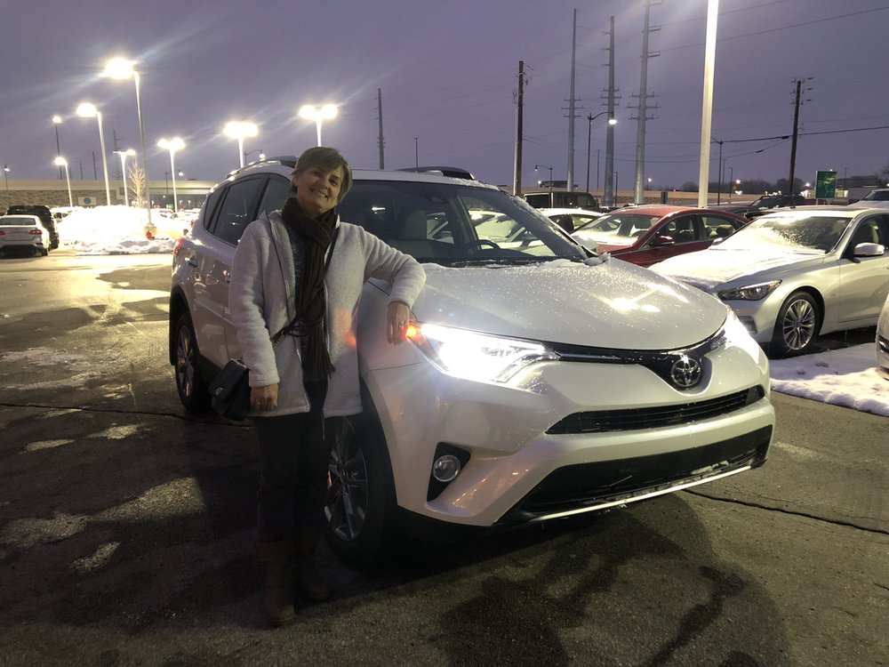 TRUWORTH AUTO Updated October 2024 25 Photos & 46 Reviews 3006 E