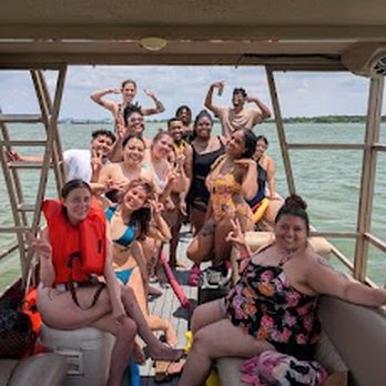 DFW Boat Charters and Rentals - Boat Charters Near Me - Lewisville, Texas DFW Boat Charters and Rentals - Boat Charters Near Me - Lewisville, Texas