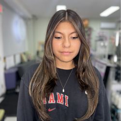 Touched by Angels Beauty Lounge - Bronde Highlights with Money Piece on exisiting balayage