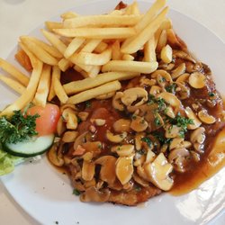 Zur Feiermaus - Jägerschnitzel