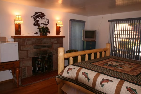 Dunsmuir Lodge by null