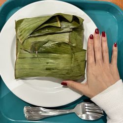Apey Kade - Chicken lamprais