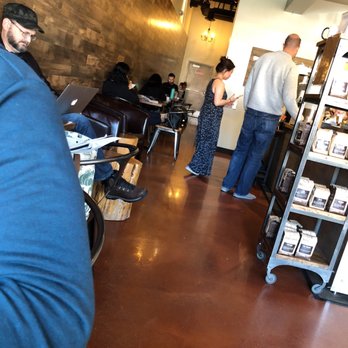 Barefoot Coffee Campbell - Seating - Coffee & Tea Near Me - Campbell, California