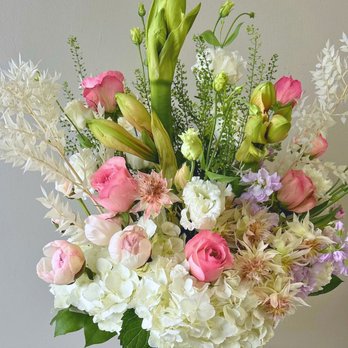 Garrett Florist - Florists Near Me - Toronto, Ontario Garrett Florist - Florists Near Me - Toronto, Ontario