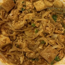 Chicken Curry Pad Thai.