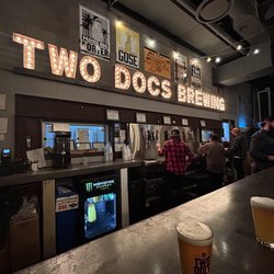 Two Docs Brewing - Bar top