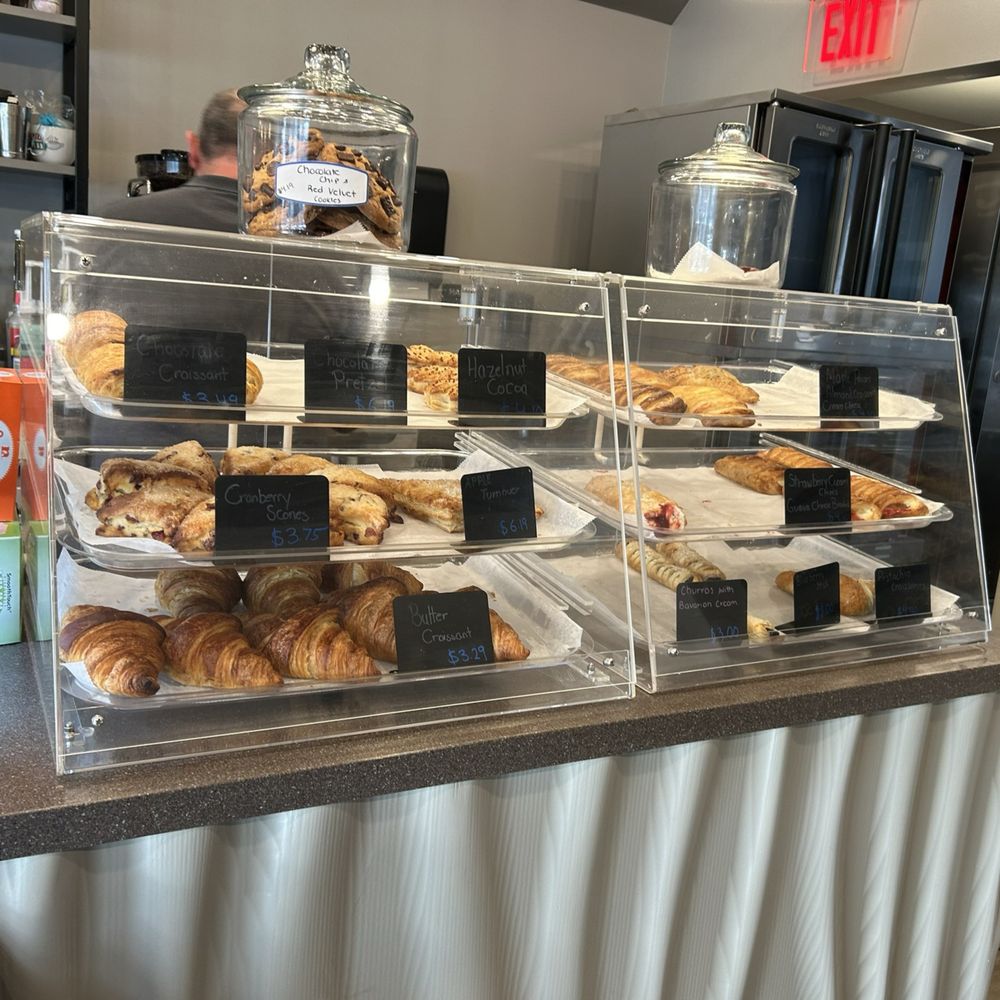 Cafe Bru - Food - Coffee & Tea Near Me - Northfield, New Jersey