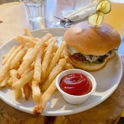 Britannia Brewing - Burger and fries