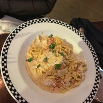The News Room - Chicken Alfredo - New American Near Me - Minneapolis, Minnesota The News Room - Chicken Alfredo - New American Near Me - Minneapolis, Minnesota