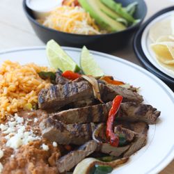 Rudy's Kitchen - Fajita Platter