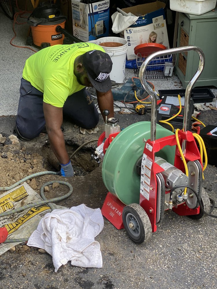 Slide of Frankie Drain Services