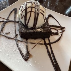Stockhouse - Brownie with chocolate syrup and vanilla ice cream