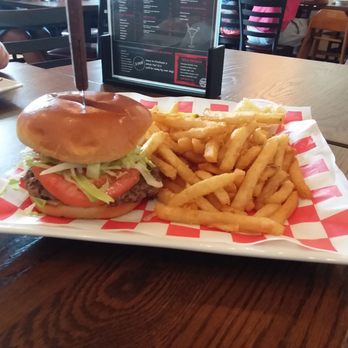 Bell City Diner - Diners Near Me - Bristol, Connecticut Bell City Diner - Diners Near Me - Bristol, Connecticut