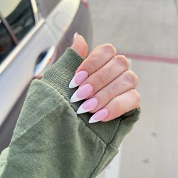 Epic Nails & Lashes Bar