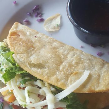 Dos Arroyos Comida Casera - Yummy shredded chicken taco - Mexican Near Me - Richardson, Texas Dos Arroyos Comida Casera - Yummy shredded chicken taco - Mexican Near Me - Richardson, Texas