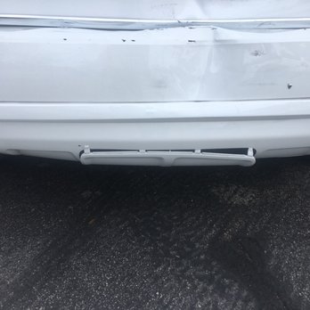 Cook's Corner Auto Body & Paint - Body Shops Near Me - Winnetka, California