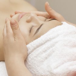Deepa Threading Plus - Facial