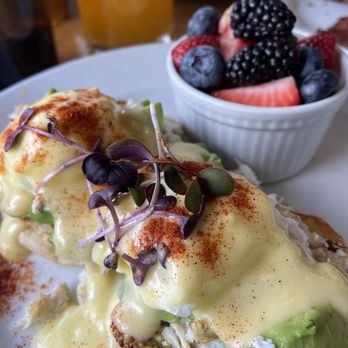 Bloom - Jumbo Crab Bene - American Near Me - Santa Clara, California