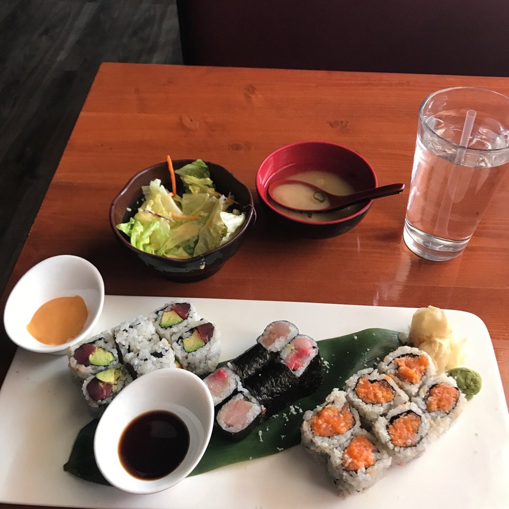 Great sushi for lunch ! Great sushi for lunch !