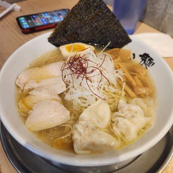 Ramen Gojiro - Yuzu ramen with thin noodles - Ramen Near Me - Vancouver, British Columbia Ramen Gojiro - Yuzu ramen with thin noodles - Ramen Near Me - Vancouver, British Columbia