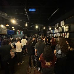 Black Flamingo Brewing - Main area
