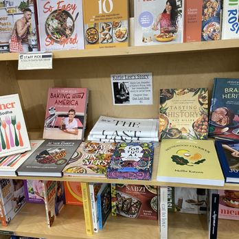 Left Bank Books - Bookstores Near Me - Saint Louis, Missouri Left Bank Books - Bookstores Near Me - Saint Louis, Missouri