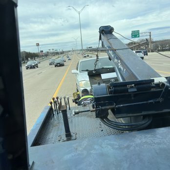 JP Towing - Stuck on the side of the freeway give us a call! - Towing Near Me JP Towing - Stuck on the side of the freeway give us a call! - Towing Near Me