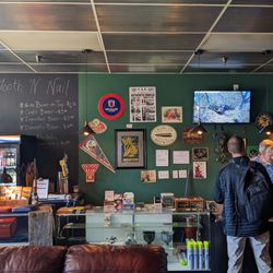 Tooth 'N Nail Cigars & Ale - Cigar counter