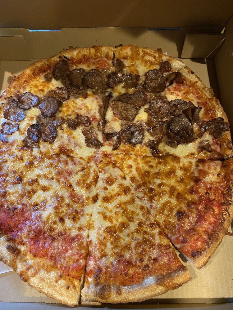 FOUR BROTHERS PIZZERIA & RESTAURANT Updated November 2024 77 Photos