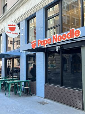 Papa Noodle by null