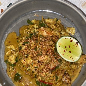 Olili - Chili crab noodles - Desserts Near Me - Honolulu, Hawaii Olili - Chili crab noodles - Desserts Near Me - Honolulu, Hawaii